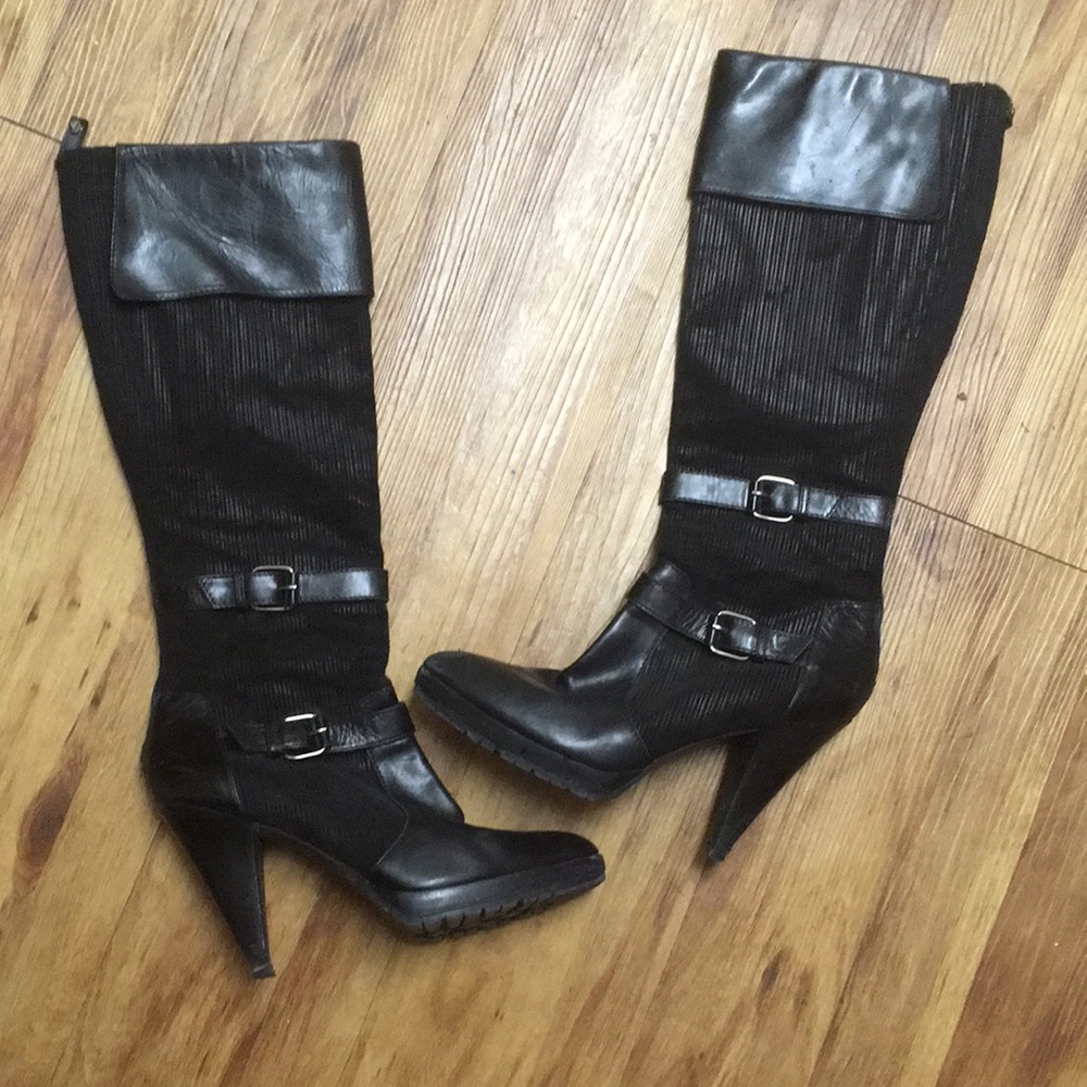 Oscar de la Renta Tall Boots
